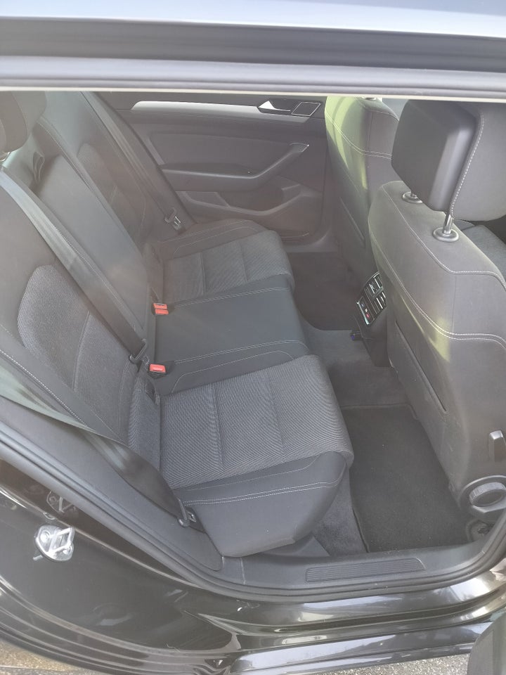 VW Passat 2,0 TDi 150 Comfortline Premium Variant DSG 5d