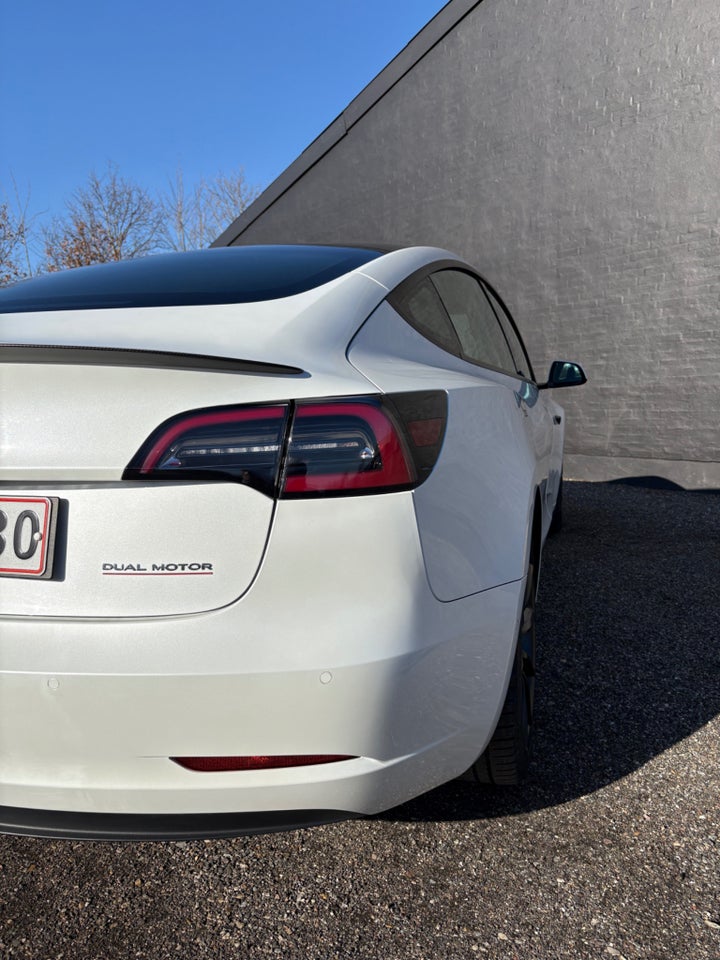 Tesla Model 3 Performance AWD 4d