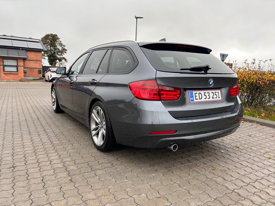 BMW 318d 2,0 Touring aut. 5d