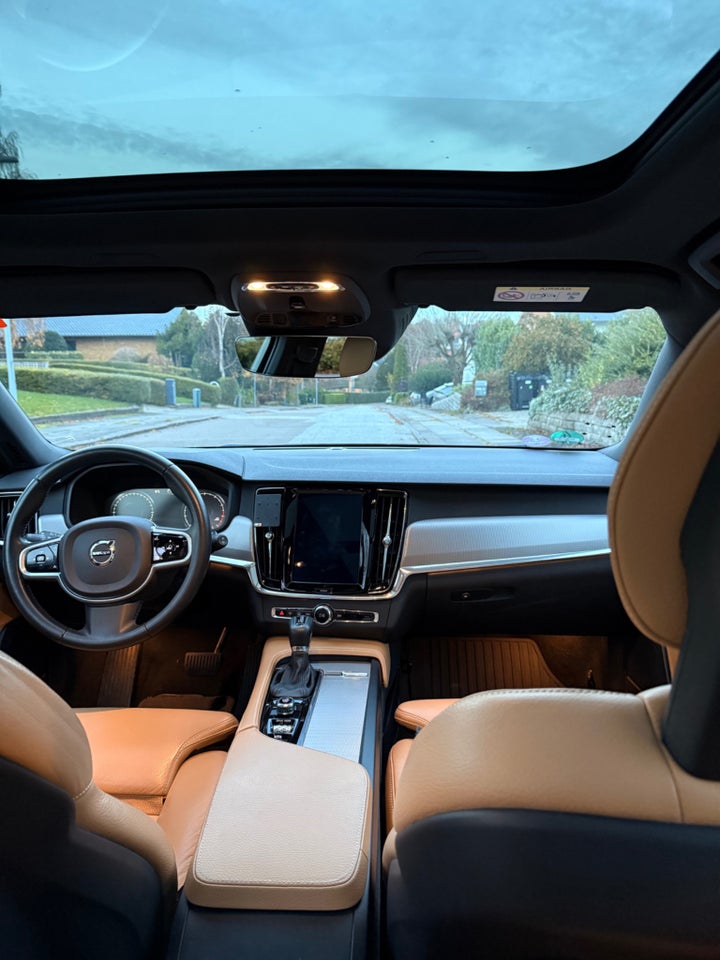 Volvo V90 2,0 T5 250 Inscription aut. 5d