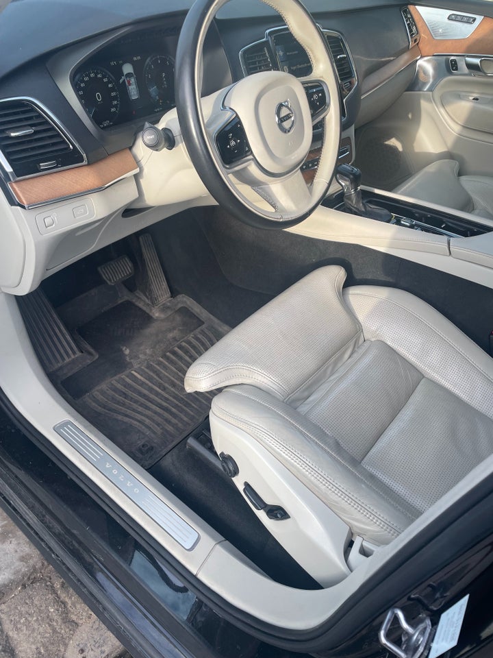 Volvo XC90 2,0 T5 254 Inscription aut. AWD 7prs 5d