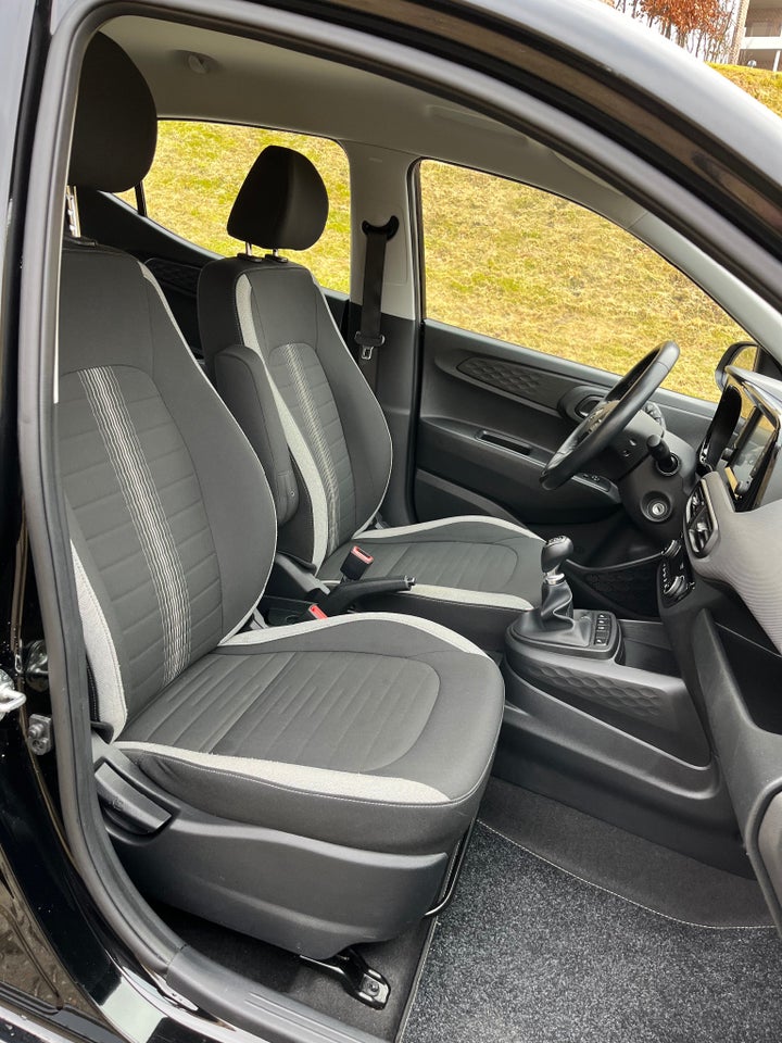 Hyundai i10 1,0 MPi Advanced 5d