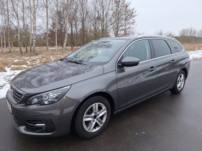 Peugeot 308 1,5 BlueHDi 130 Allure+ Sky SW 5d