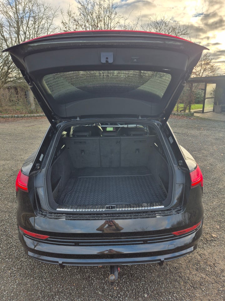 Audi e-tron 50 S-line quattro 5d