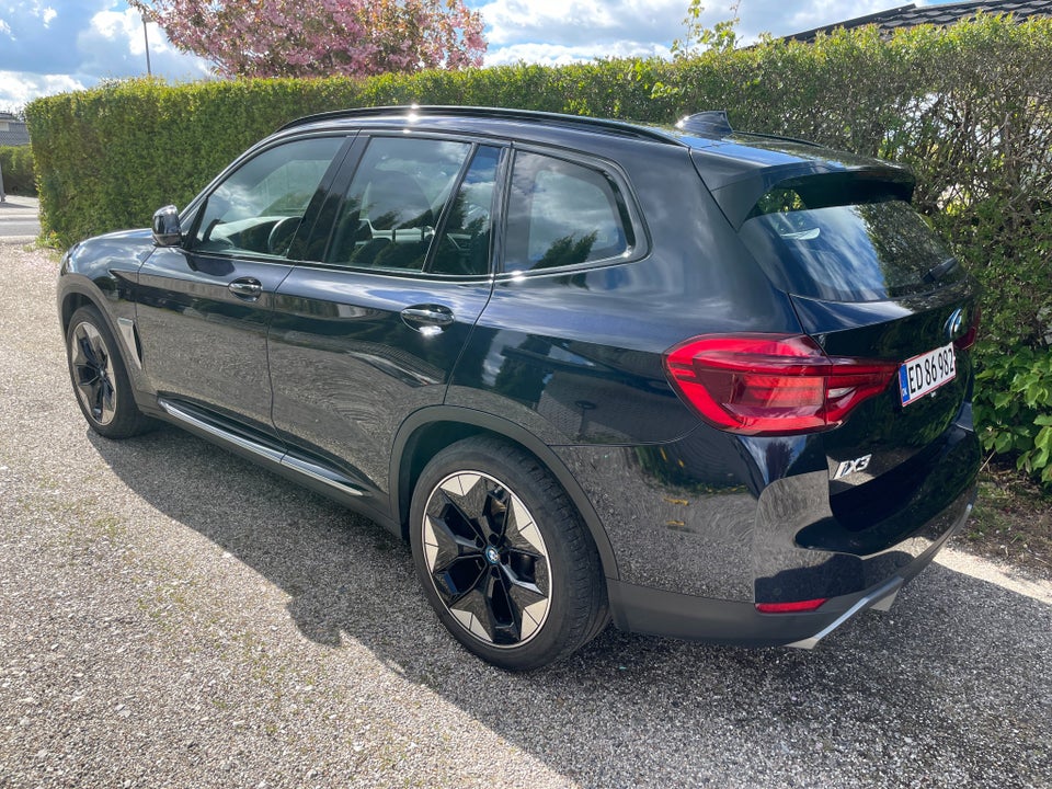 BMW iX3 Charged Impressive 5d