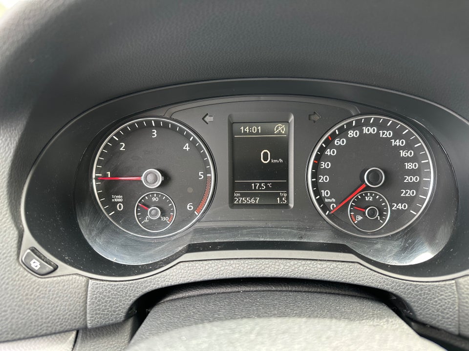 VW Sharan 2,0 TDi 140 Match BMT 5d