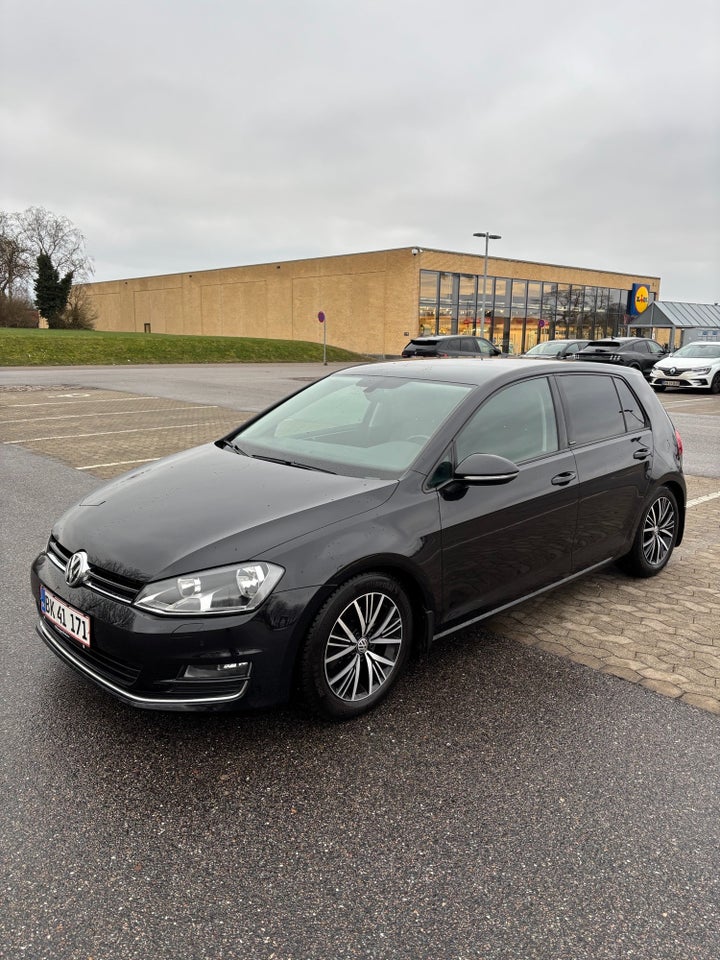 VW Golf VII 1,4 TSi 125 Allstar DSG BMT 5d