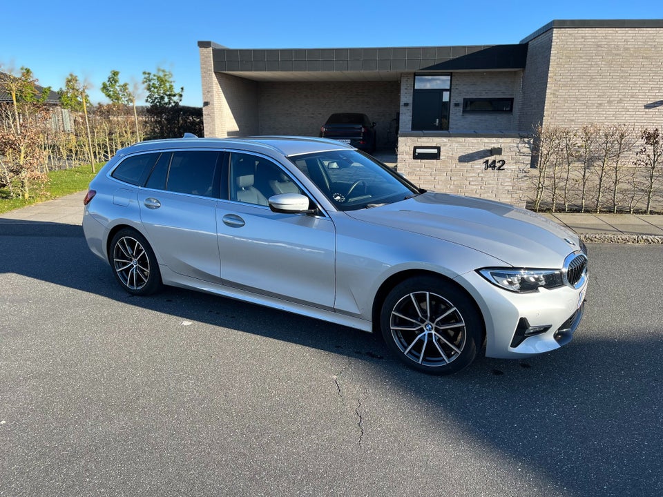 BMW 320d 2,0 Touring Sport Line aut. 5d