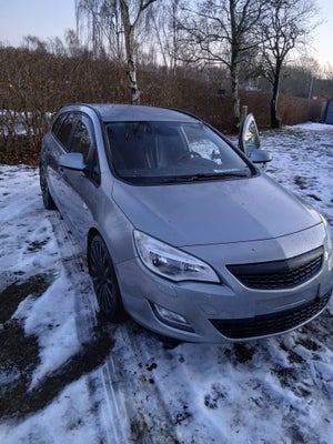 Opel Astra 1,4 T 140 Sport Sports Tourer 5d