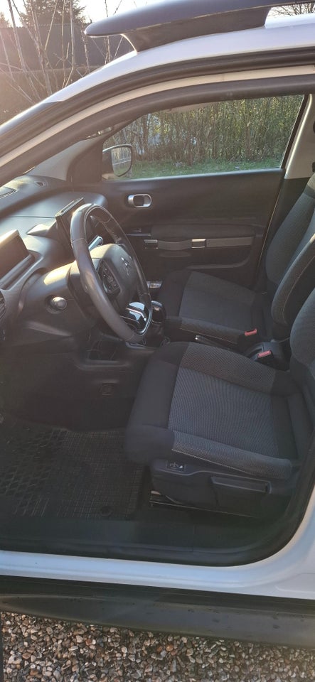 Citroën C4 Cactus 1,6 BlueHDi 100 Cool Comfort 5d