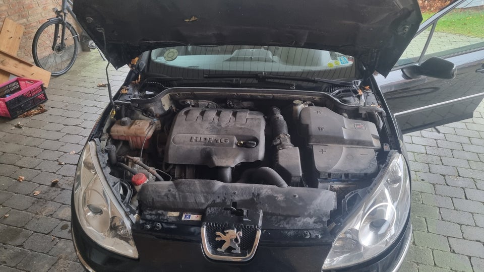 Peugeot 407 2,0 HDi 140 Premium 4d