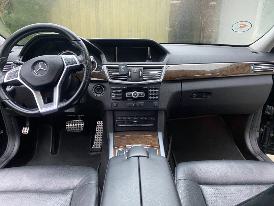 Mercedes E220 2,2 CDi stc. aut. BE 5d