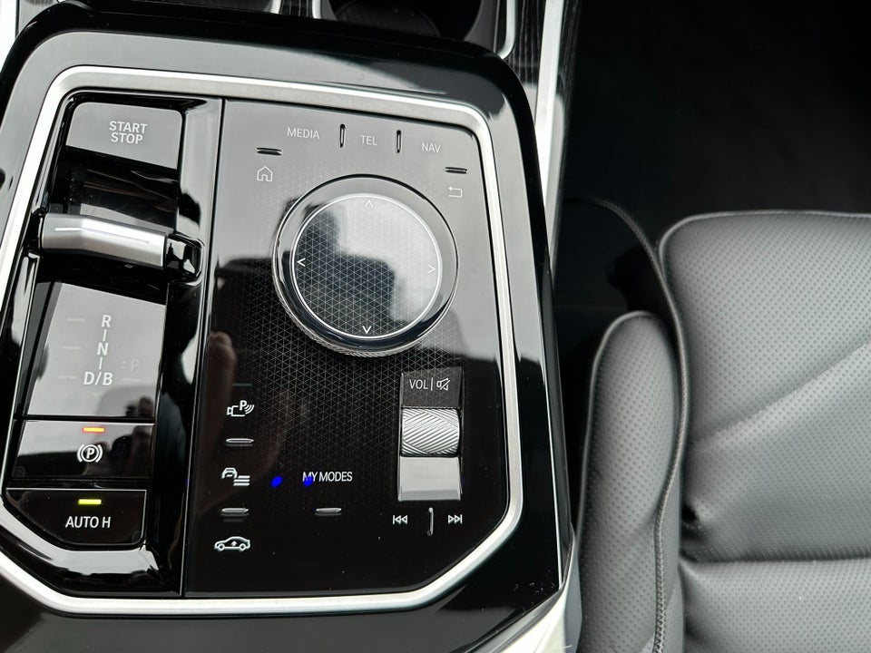 BMW i7 eDrive50 M-Sport 4d