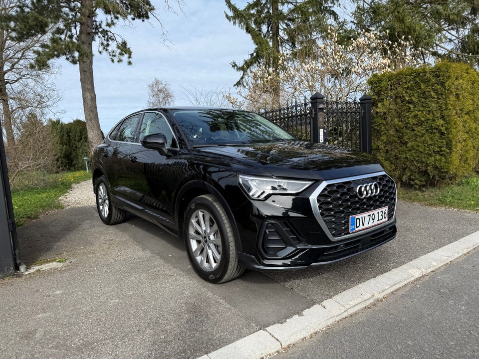 Audi Q3 45 TFSi e Attitude plus Sportback S-tr. 5d