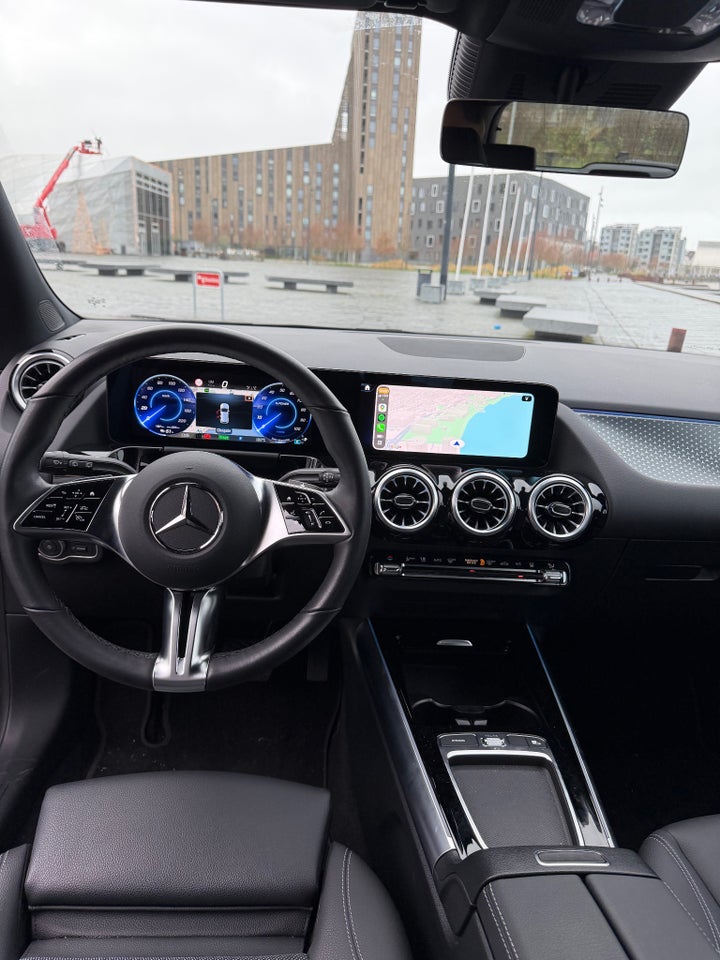 Mercedes EQA250+ Progressive 5d