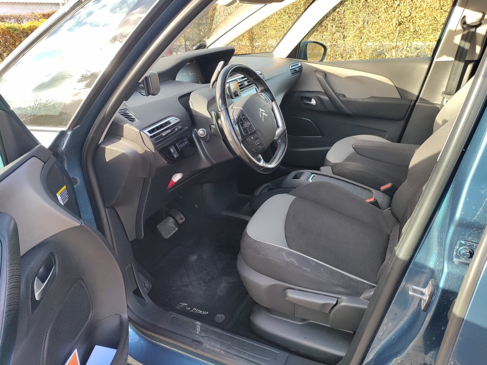 Citroën C4 Picasso 1,6 BlueHDi 120 Intensive EAT6 5d