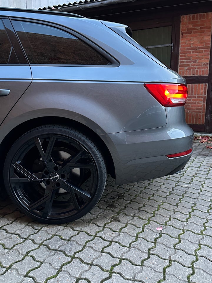 Audi A4 2,0 TDi 150 Avant S-tr. 5d