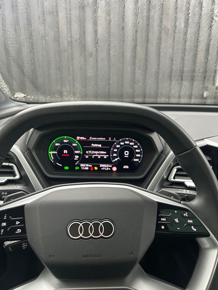 Audi Q4 e-tron 40 Advanced 5d