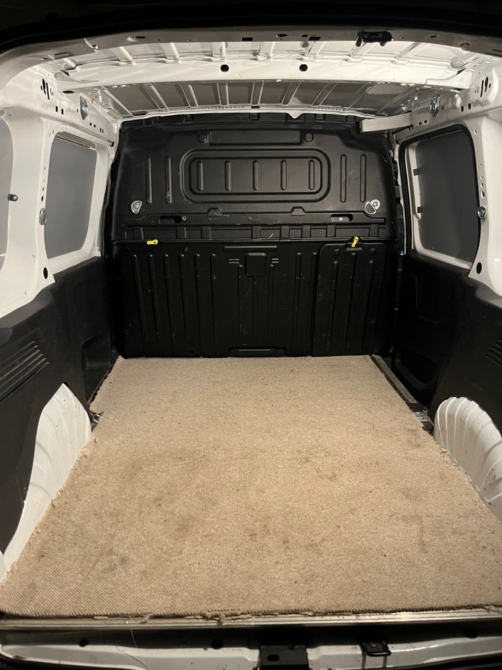 Peugeot Partner 1,5 BlueHDi 100 L1V1 Plus Van