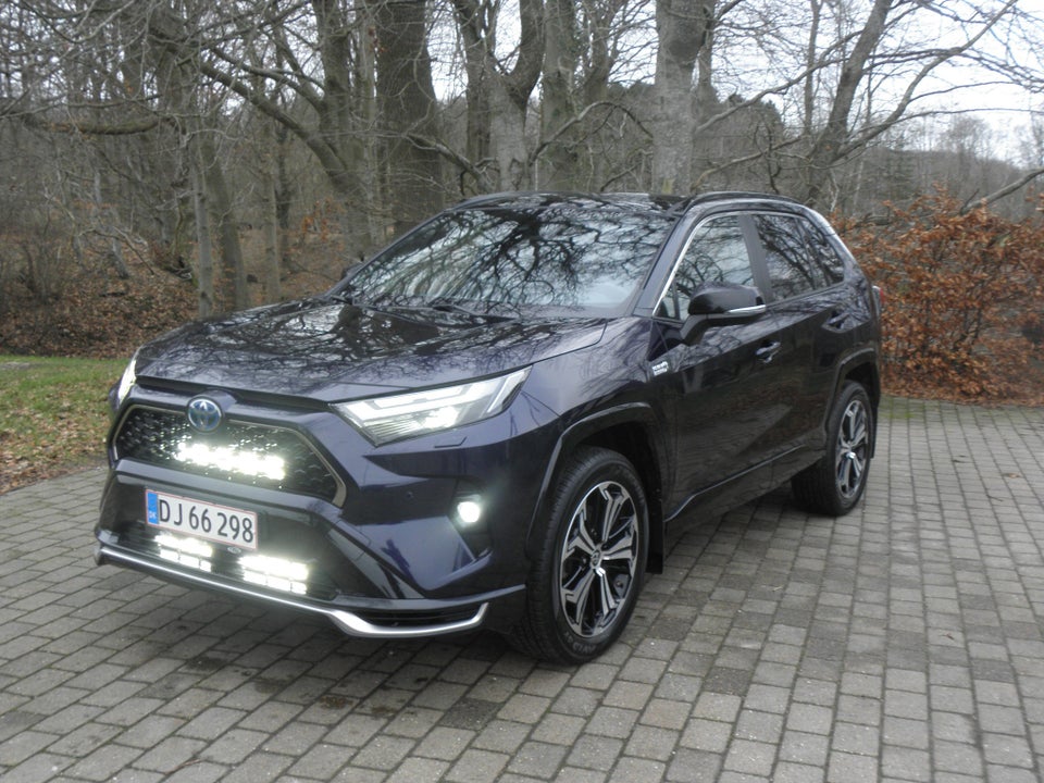 Toyota RAV4 2,5 Plug-in Hybrid Executive AWD-i 5d