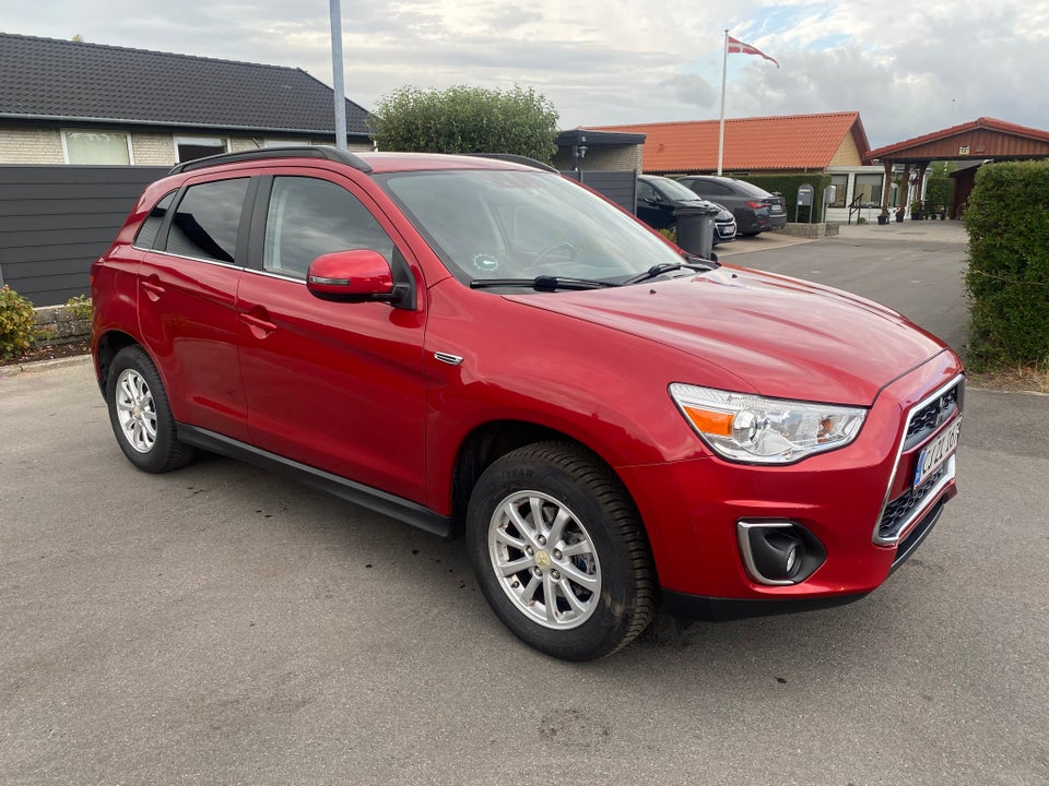Mitsubishi ASX 1,6 Invite 5d
