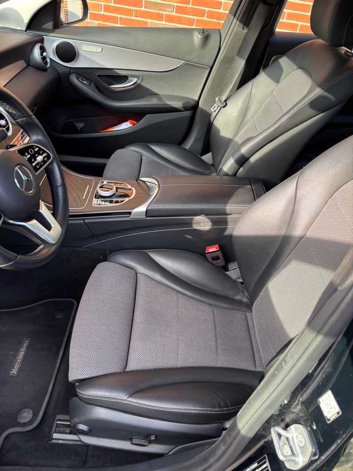 Mercedes C220 d 2,0 Avantgarde stc. aut. 5d