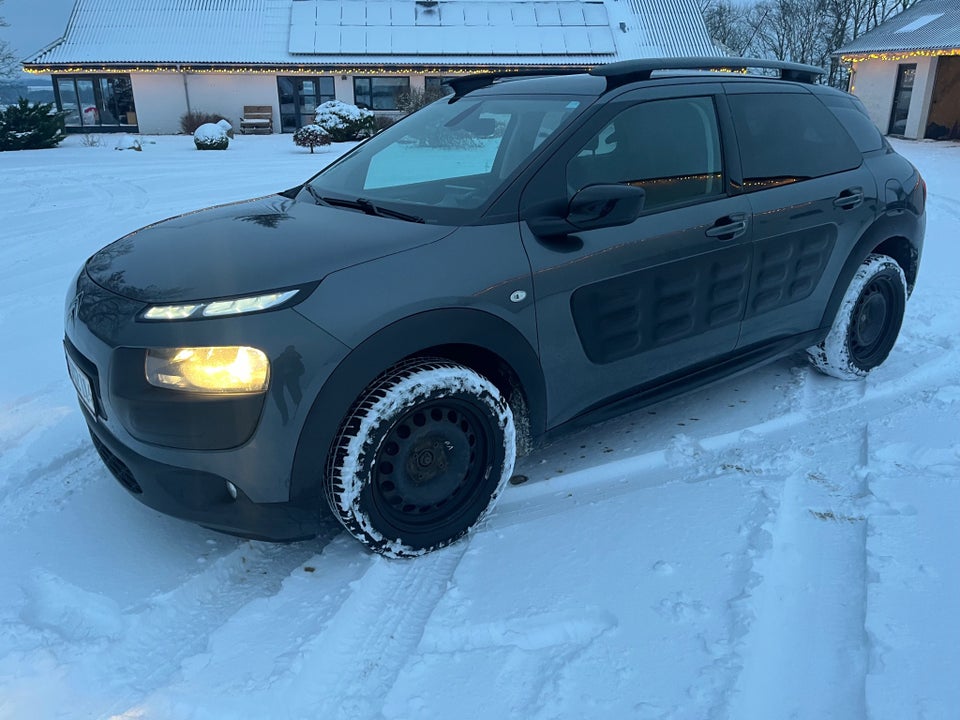 Citroën C4 Cactus 1,6 BlueHDi 100 Feel 5d