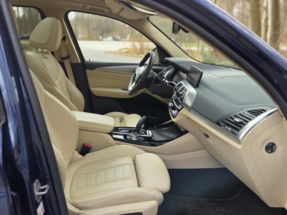 BMW iX3 Charged Impressive 5d