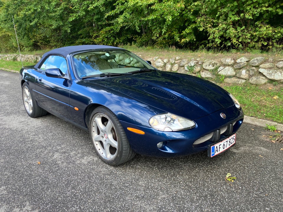 Jaguar XKR 4,0 S/C Convertible 2d