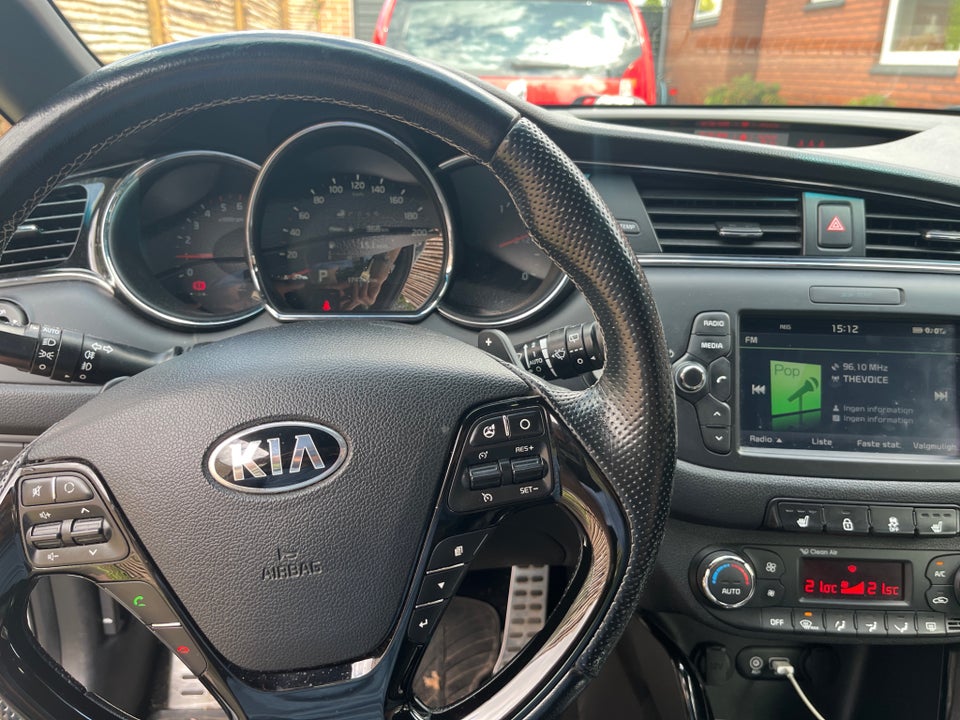 Kia Ceed 1,6 CRDi 136 GT-Line DCT 5d