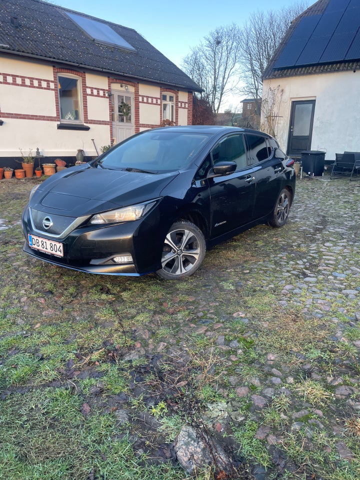 Nissan Leaf 62 e+ Tekna 5d
