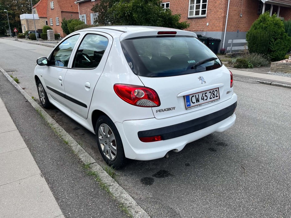 Peugeot 206+ 1,4 Comfort 5d