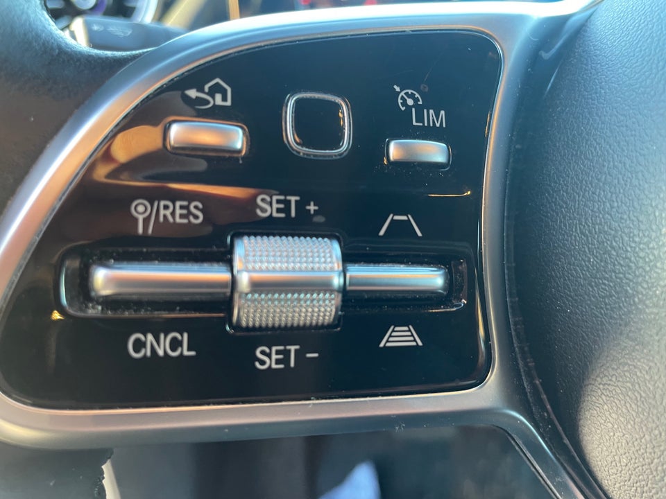 Mercedes EQA250 Progressive 5d