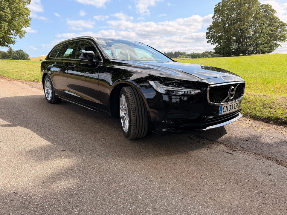 Volvo V90 2,0 D4 190 Momentum aut. 5d