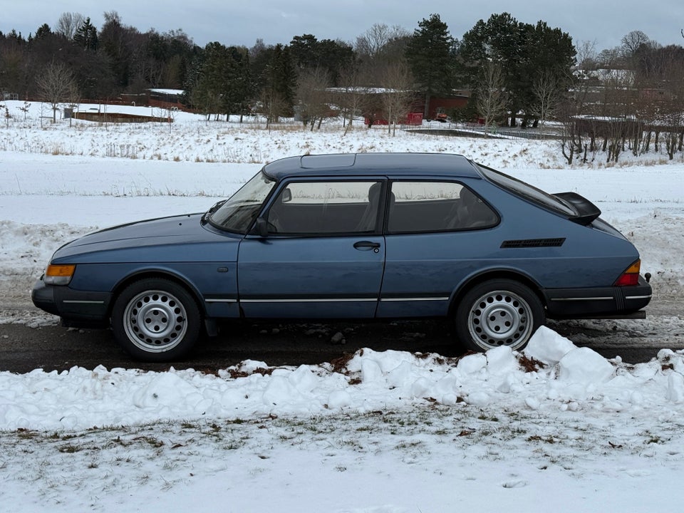 Saab 900 2,0 S Turbo 3d