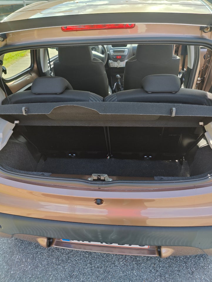 Peugeot 107 1,0 Active 5d