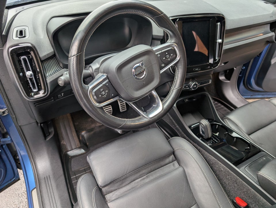 Volvo XC40 P8 ReCharge Twin R-Design 5d