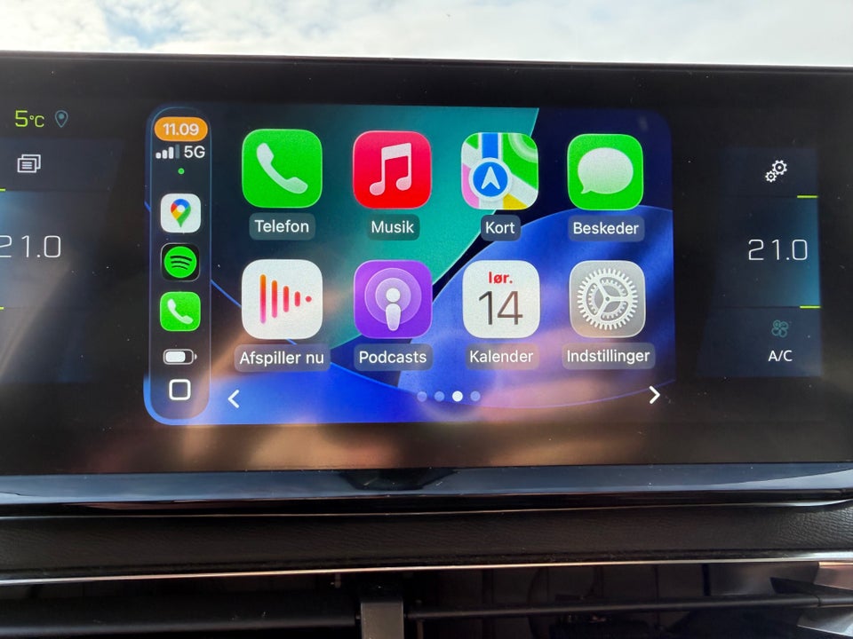 Peugeot 3008 1,6 Hybrid Selection EAT8 5d