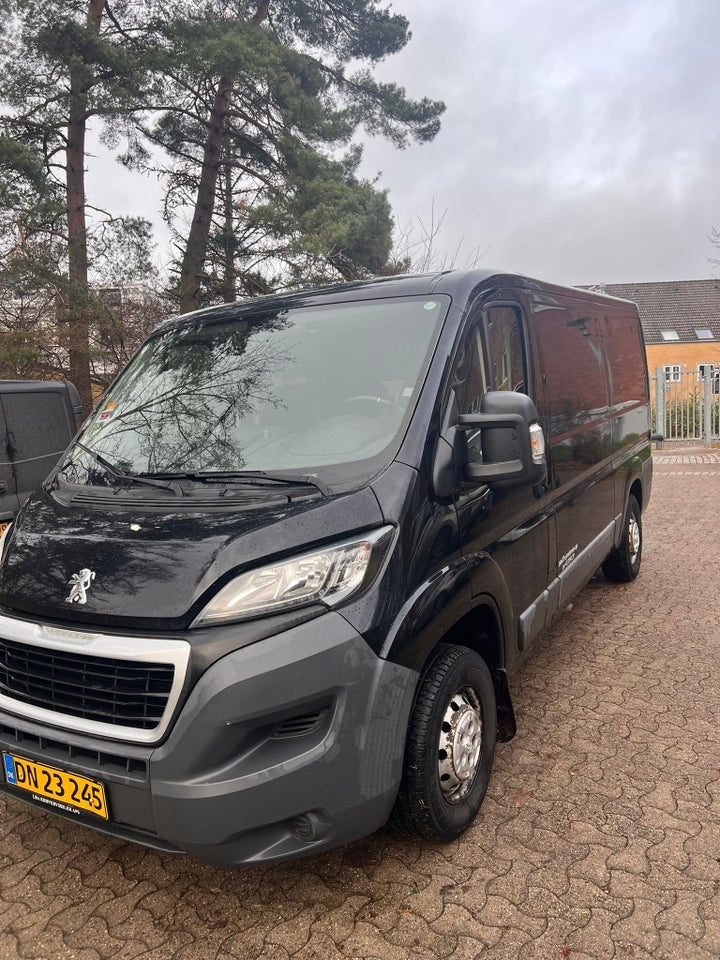 Peugeot Boxer 333 2,0 BlueHDi 130 L2H2