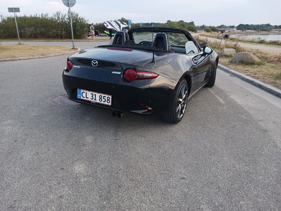 Mazda MX-5 1,5 SkyActiv-G 131 Roadster 2d