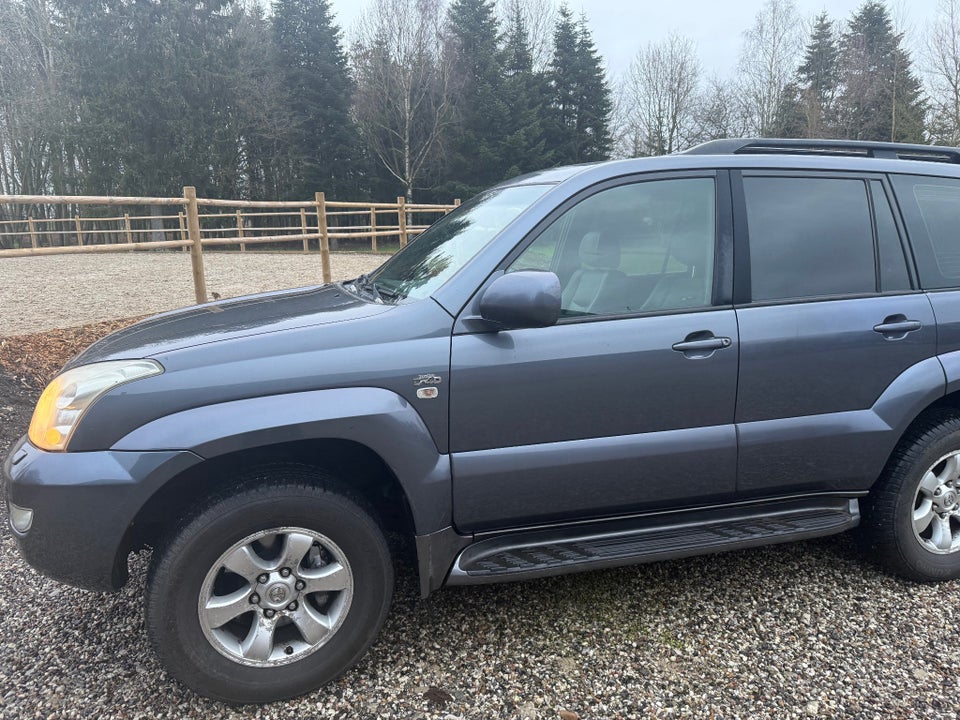 Toyota Land Cruiser 3,0 D-4D aut. 5d