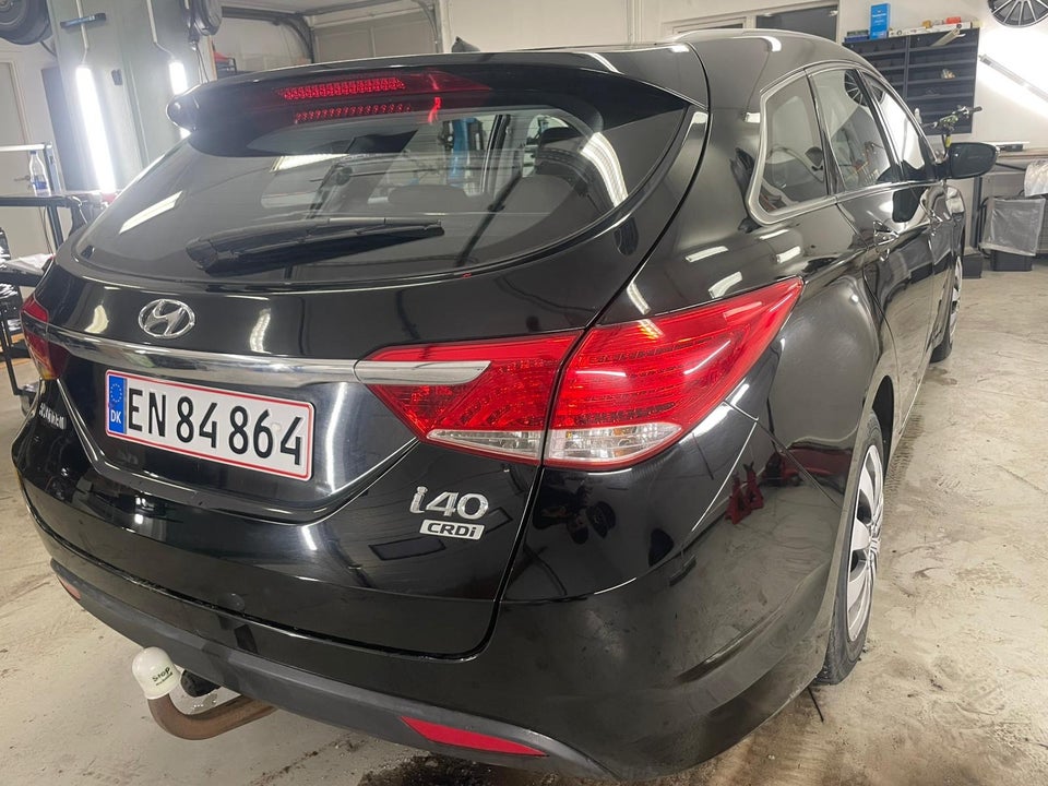 Hyundai i40 1,7 CRDi 136 Premium CW aut. 5d