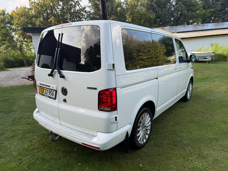 VW Transporter 2,0 TDi 199 Kombi DSG 4Motion kort