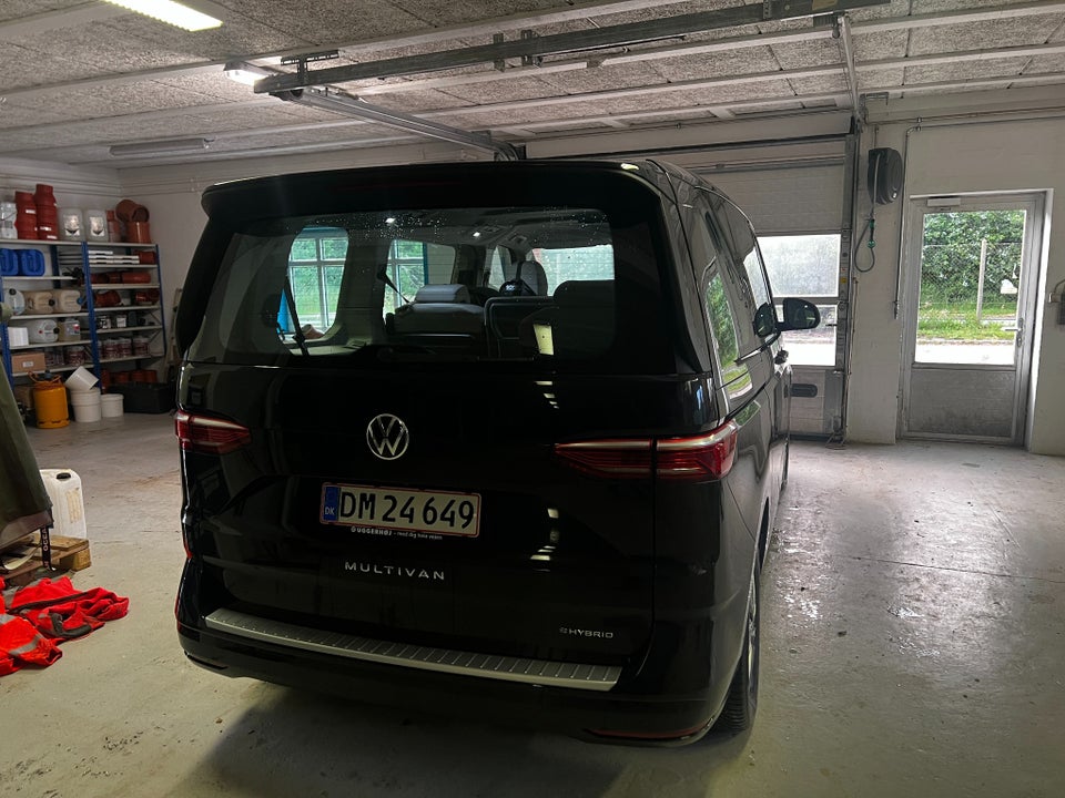 VW Multivan 1,4 eHybrid Style DSG kort