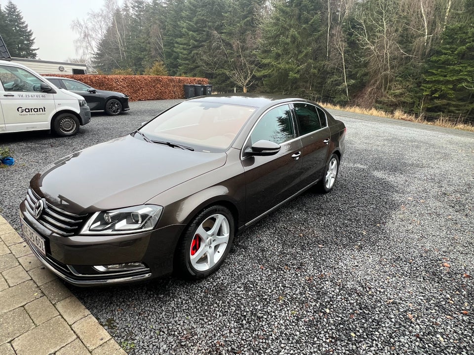 VW Passat 3,6 FSi Highline DSG 4Motion 4d