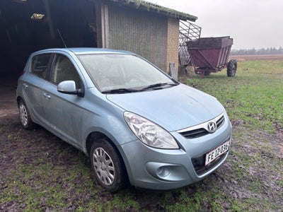 Hyundai i20 1,25 Comfort 5d