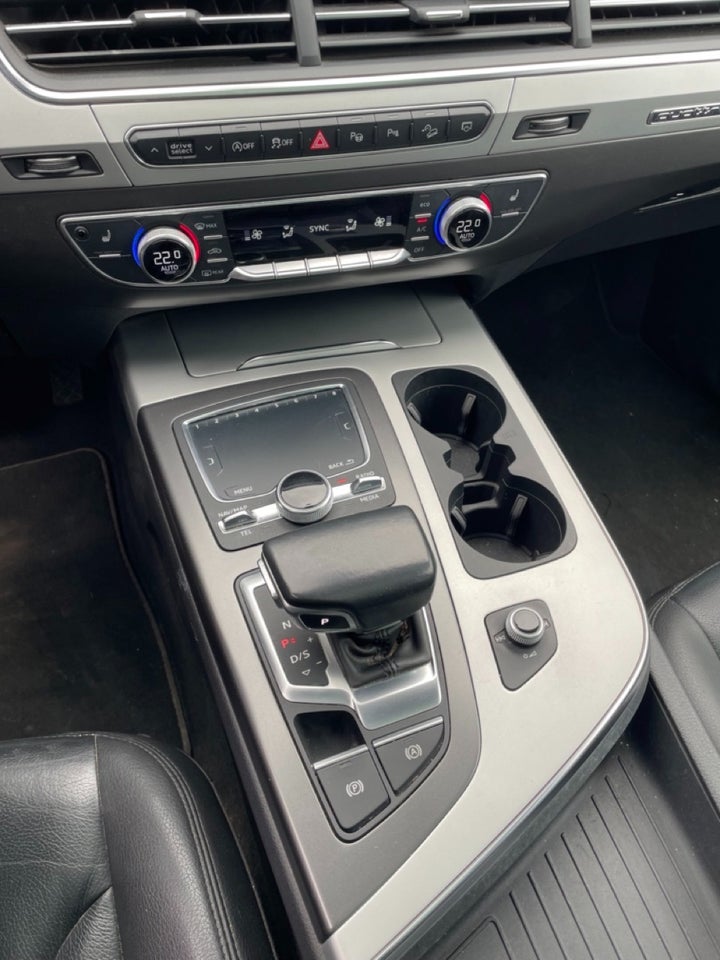 Audi Q7 3,0 TDi 272 quattro Tiptr. 7prs 5d