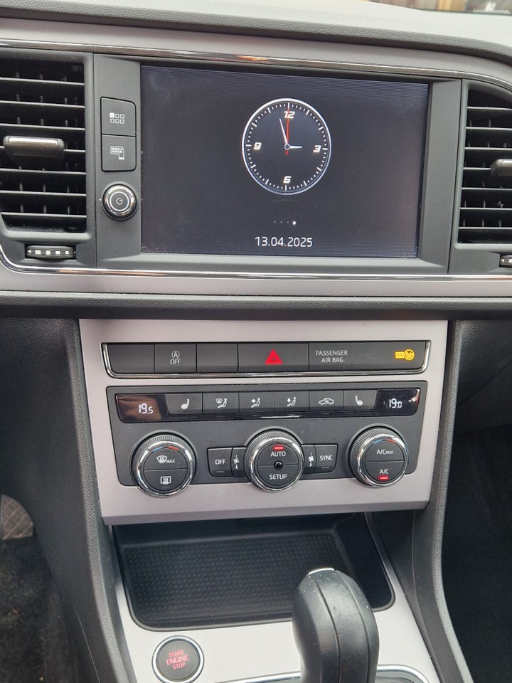 Seat Leon 2,0 TDi 150 Xcellence DSG 5d