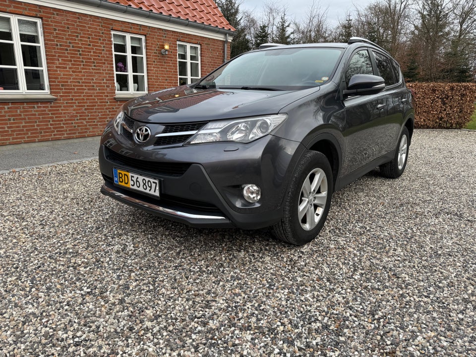 Toyota RAV4 2,0 D-4D T3 Van 5d