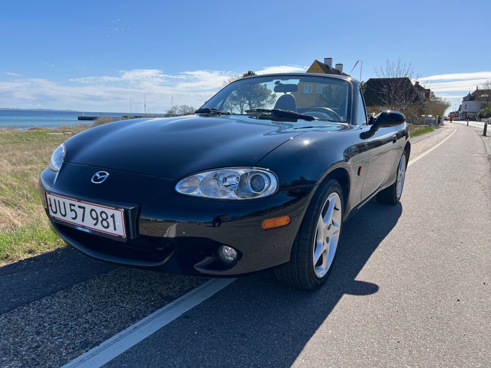 Mazda MX-5 1,8i Sport 2d
